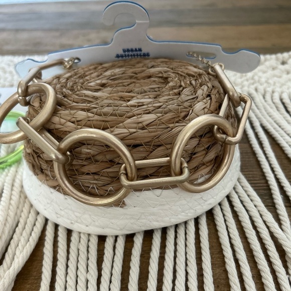 Urban Outfitters Bundle Gold Chunky Chain Necklace and Green Large Hoop Earrings - Picture 11 of 11